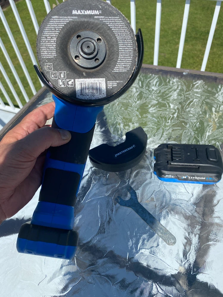 USED ONE RENO 20 VOLT LITHIUM CORDLESS GRINDER - photo 2