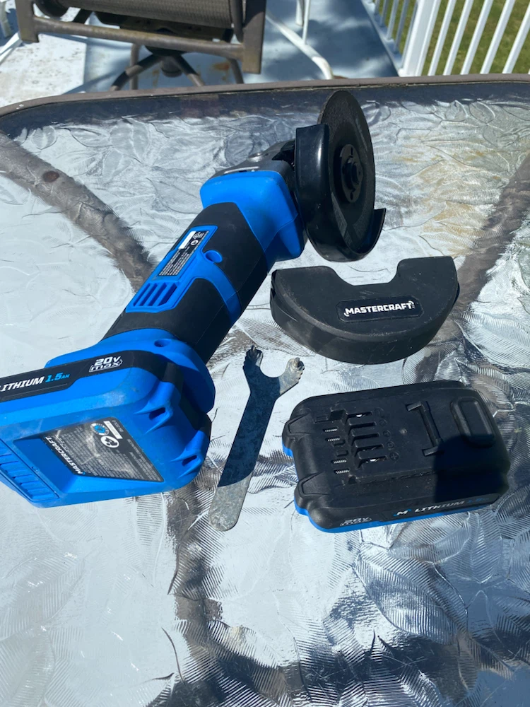 USED ONE RENO 20 VOLT LITHIUM CORDLESS GRINDER - photo 5