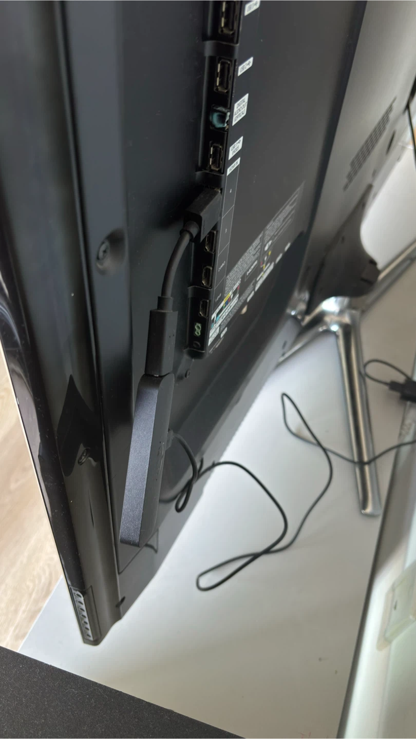Samsung 55 Inch Smart TV - photo 2