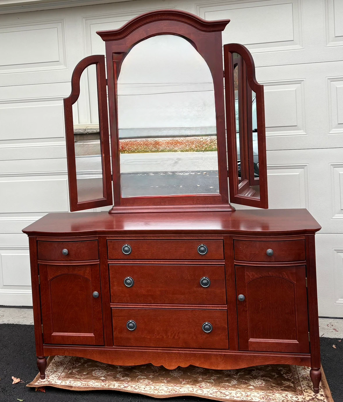 Triple Dresser with Trifold Mirror