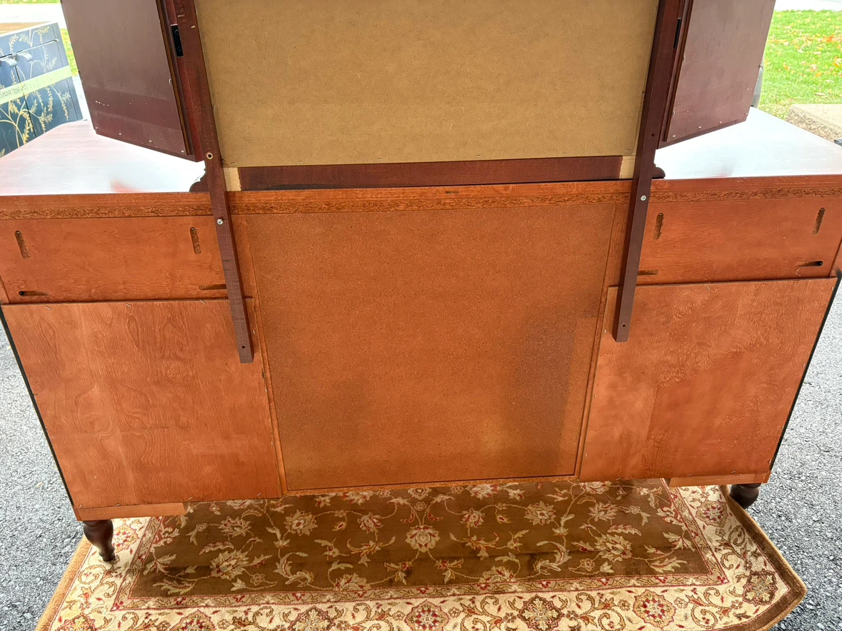 Triple Dresser with Trifold Mirror - photo 3