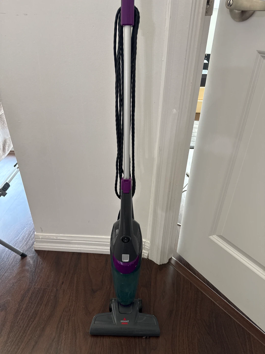 Bissell Stick Vacuum Cleaner - Purple/Grey - photo 3