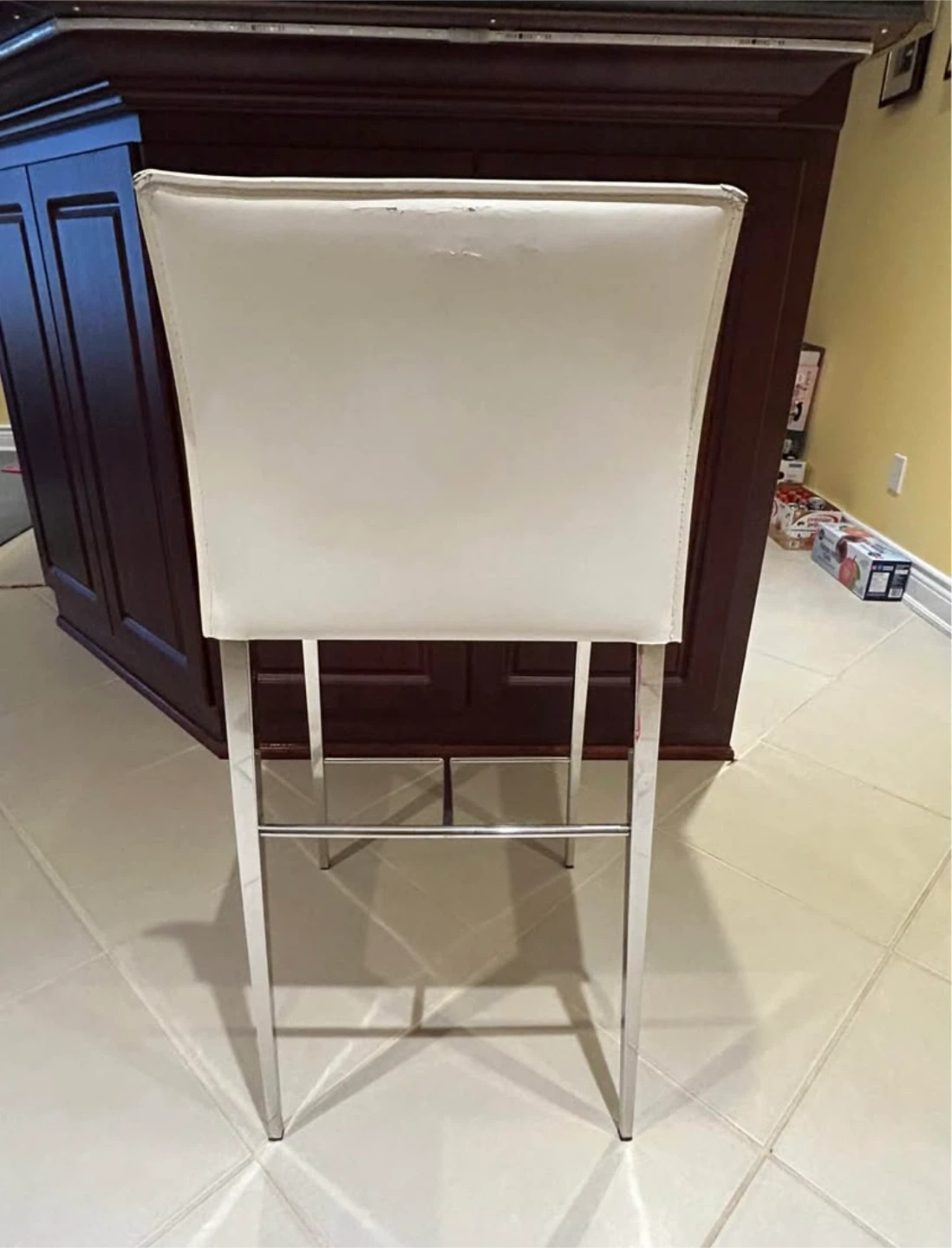 White Stool -Structube - photo 3