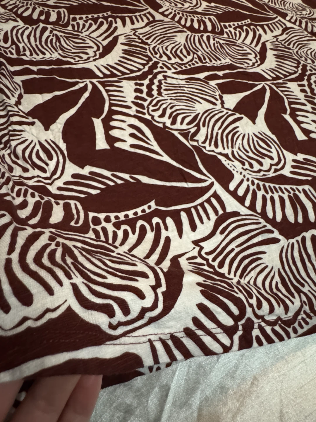 Penn. Penningtons Brown & White Leaf Print Top - photo 2