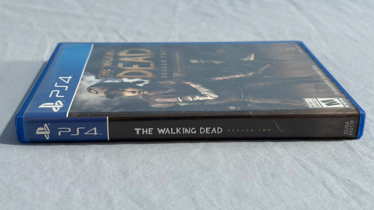 The Walking Dead: Season Two PS4 Game - photo 3