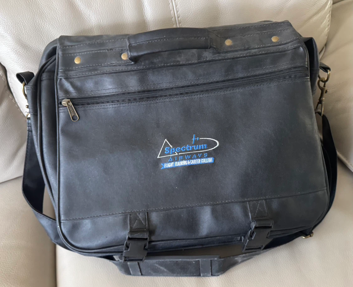 Spectrum Airways Flight Training Bag with Pilot Supplies - photo 5