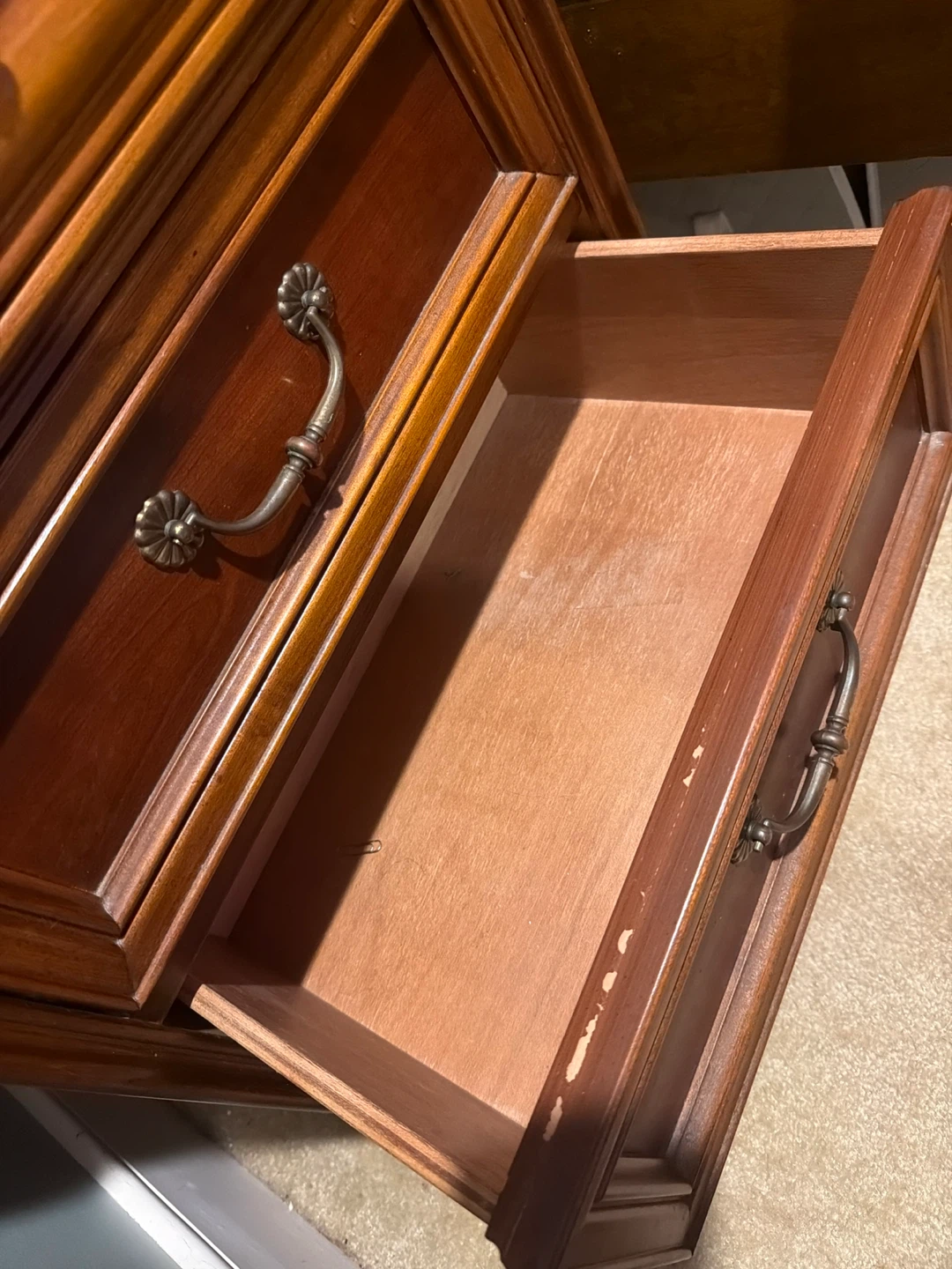 Lexington Vintage Pair of Traditional Wooden Bedside Tables - photo 5