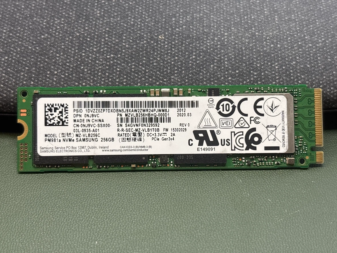 Samsung NVMe M.2 256GB SSD