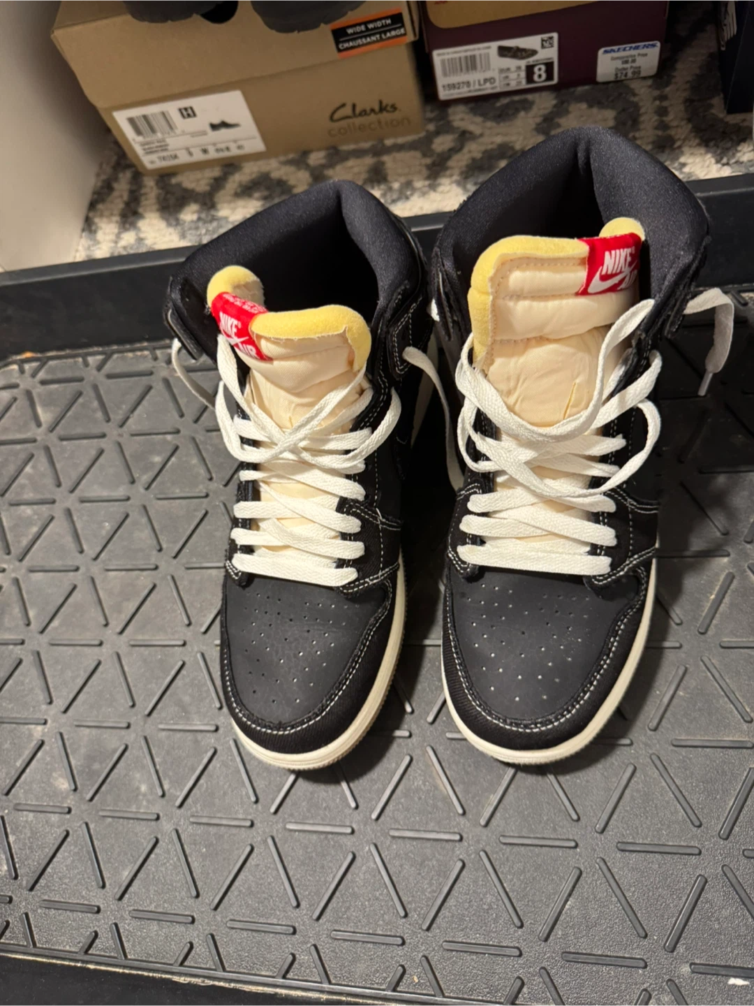 Nike Air Jordan 1 High Sneakers