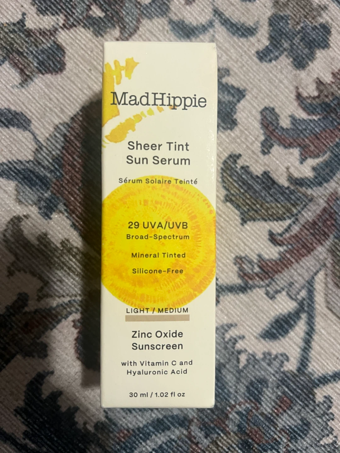 Mad Hippie Sheer Tint Sun Serum Light/Medium 30ml