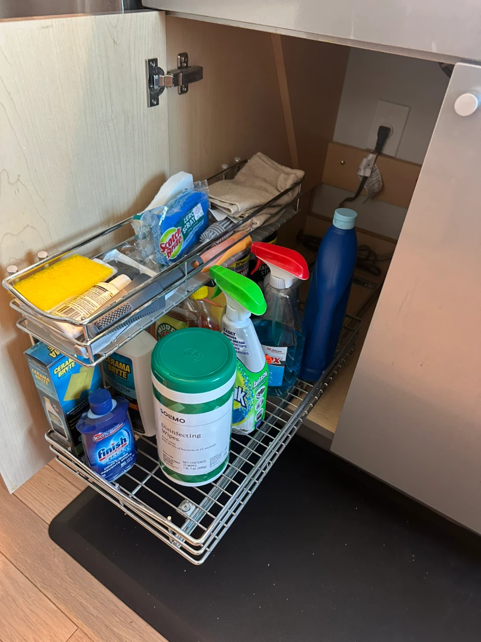 Pull Out Cabinet/ Under Sink Organizer