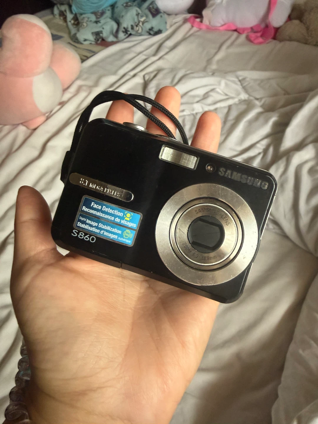 Samsung S860 digital camera - photo 2