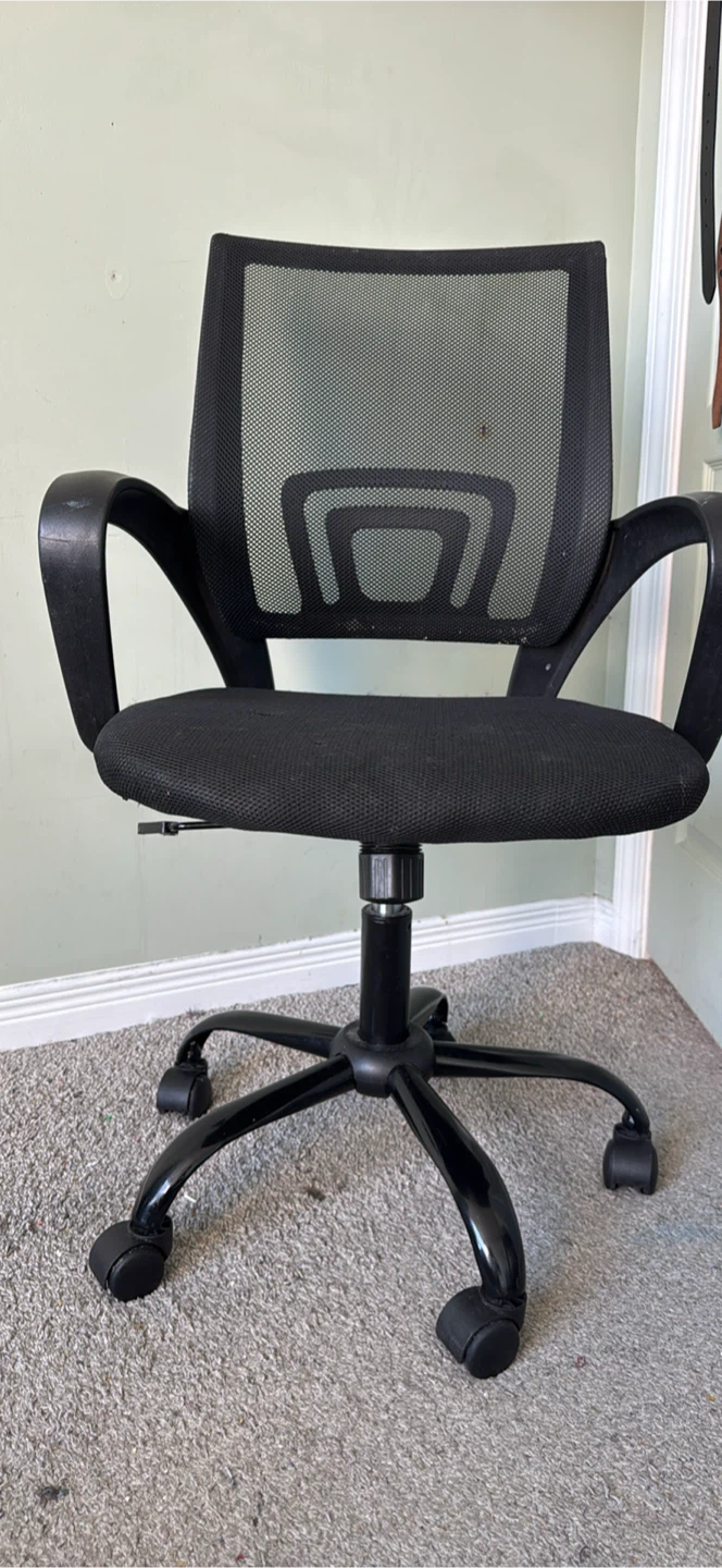 Black Mesh Office Chair - photo 3