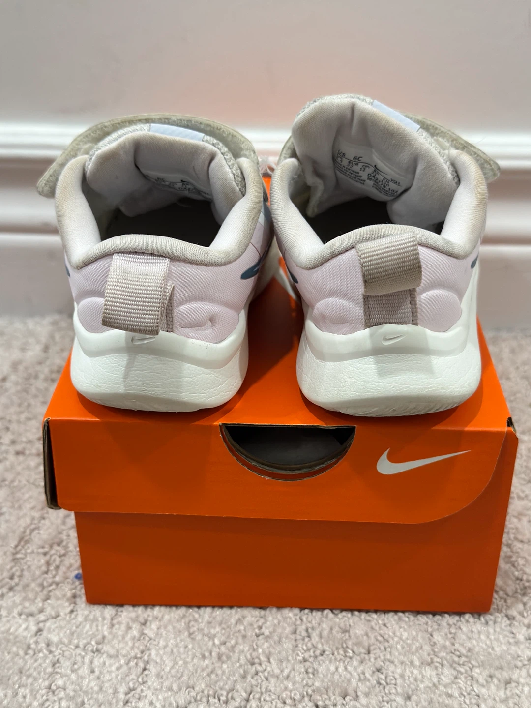 Nike Infant shoes runners 6C - photo 5