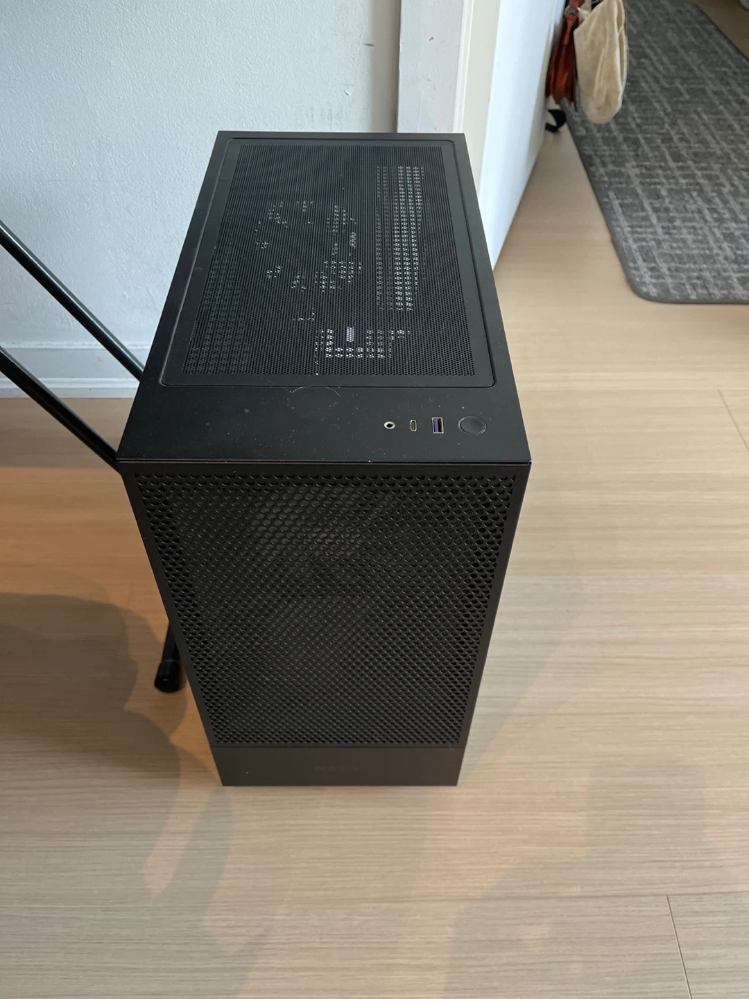 NZXT H7 Flow ATX Mid-Tower Computer Case