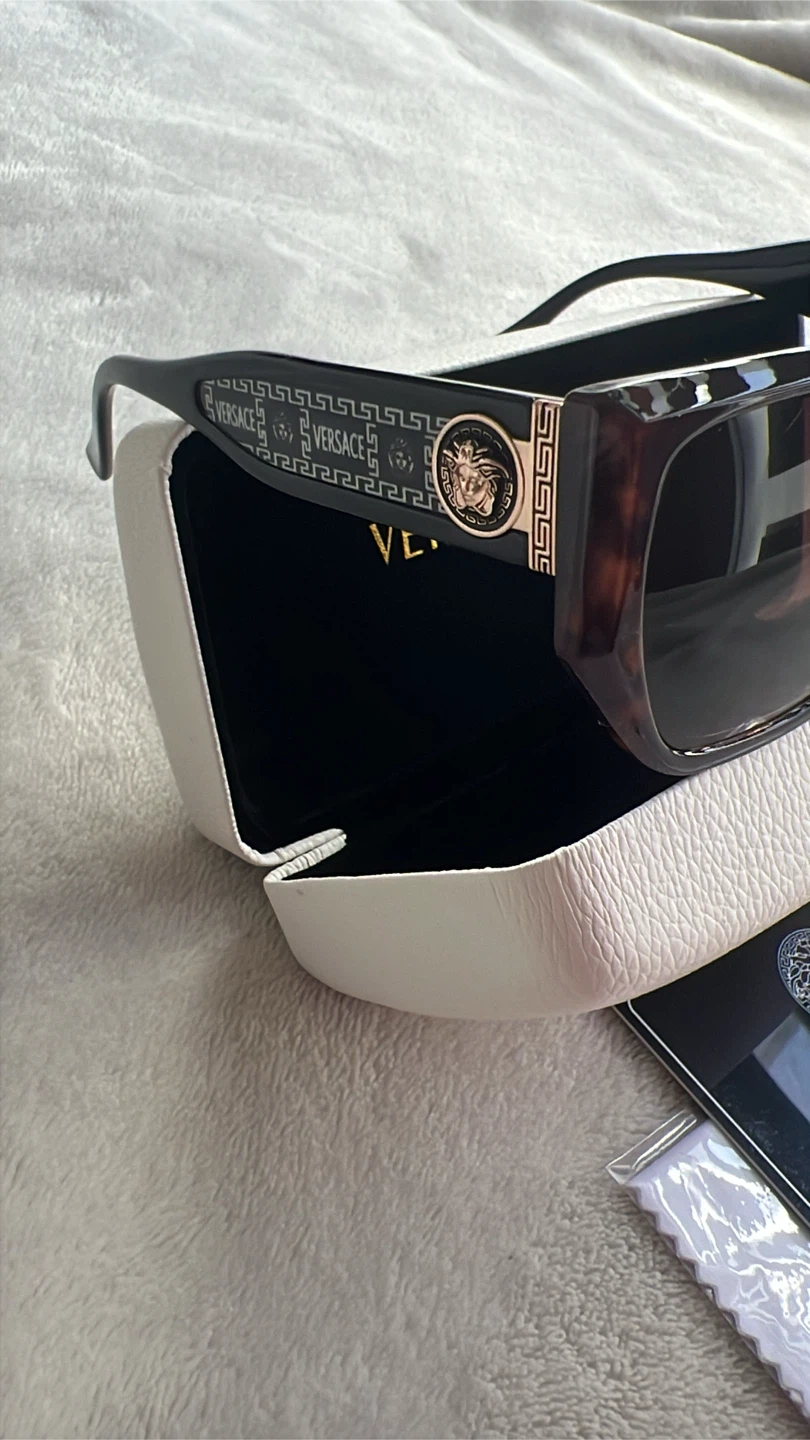 Versace Sunglasses - photo 3
