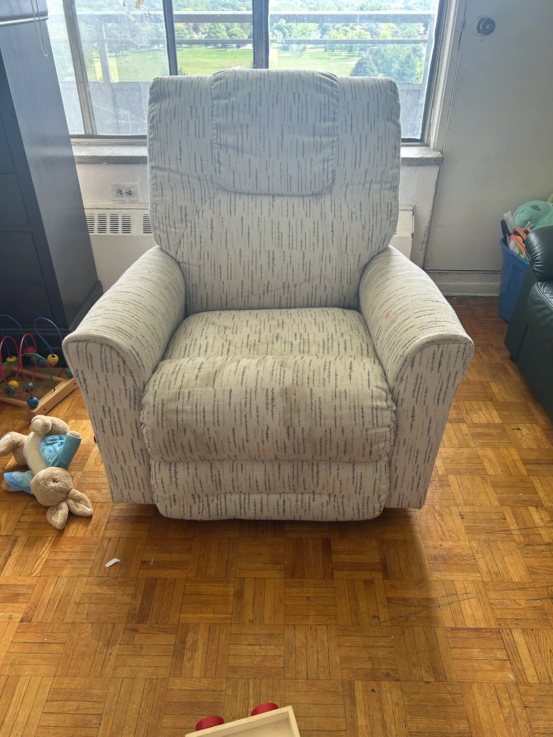 Textured Recliner Chair