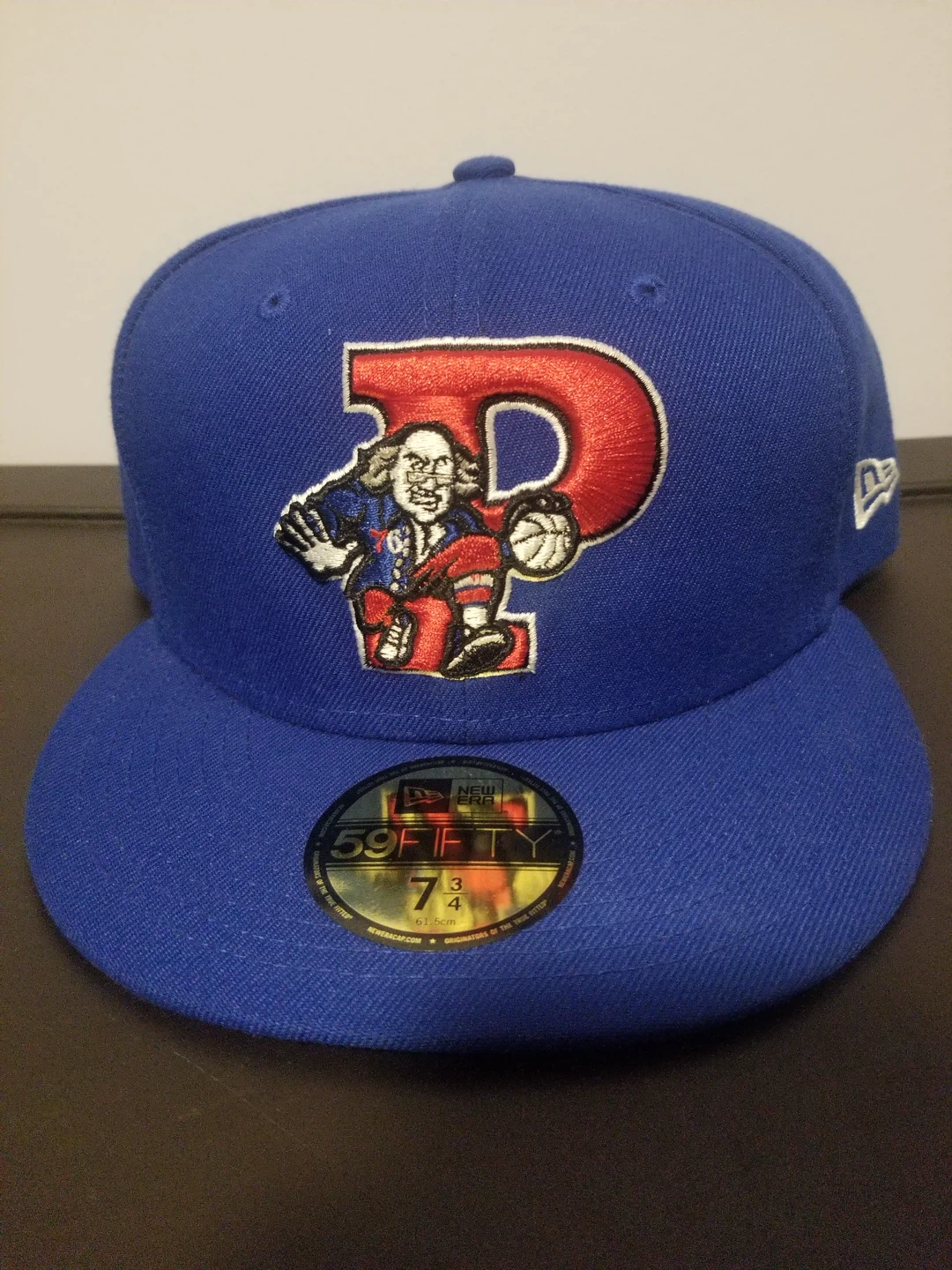 **SEND OFFER** NBA 76ers Fitted Hat 7” 3/4