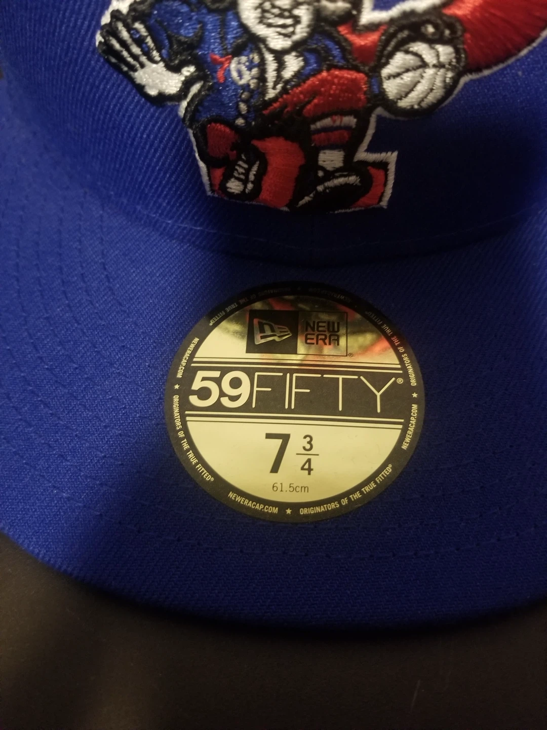 **SEND OFFER** NBA 76ers Fitted Hat 7” 3/4 - photo 2