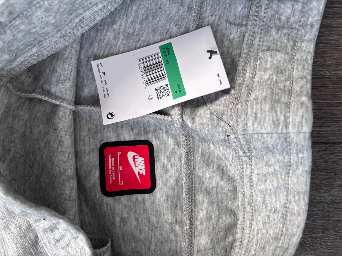 Nike Tech Fleece Shorts XL Grey - photo 2