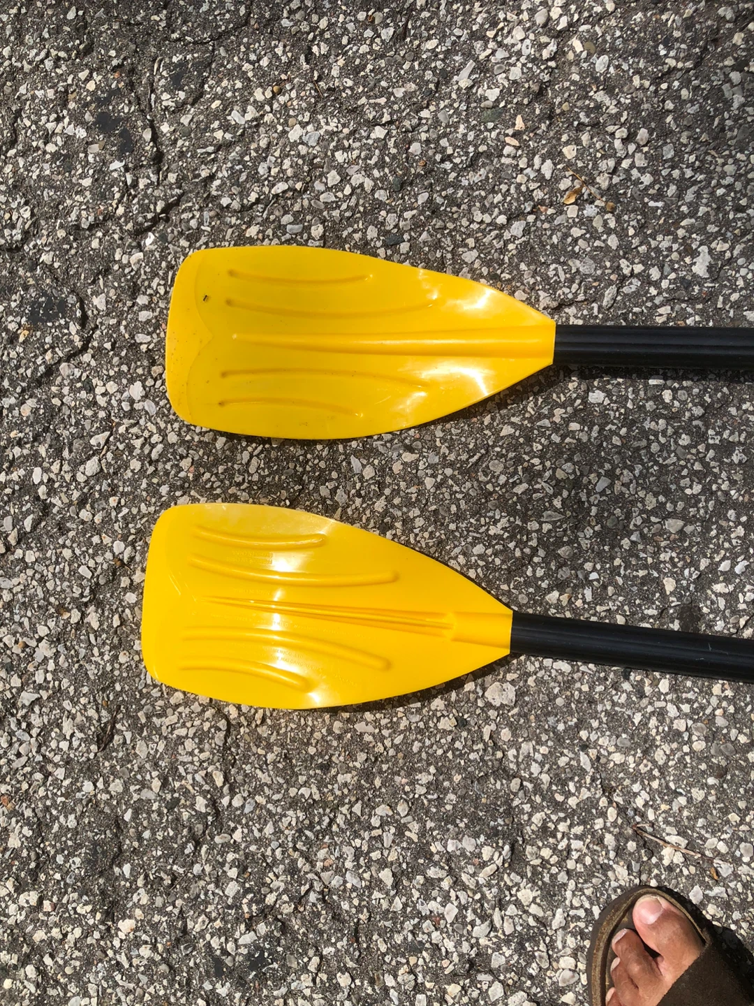 Pair of Yellow Kayak Paddles (40 inch ) - photo 3