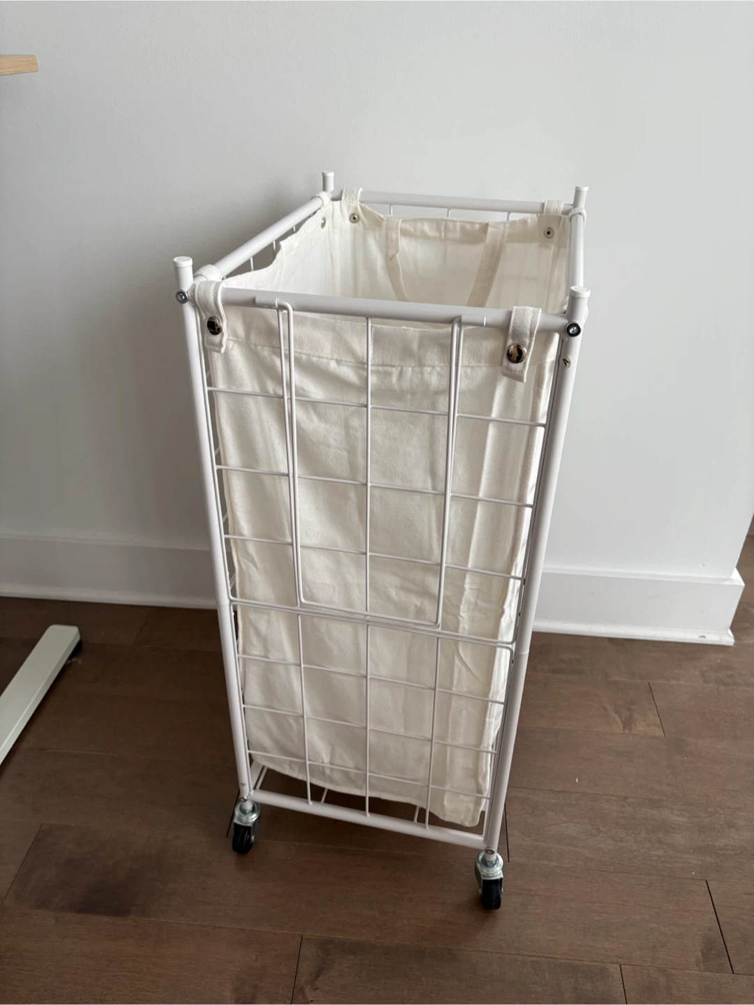 Laundry Hamper with wheels, 100L Capacity - photo 2