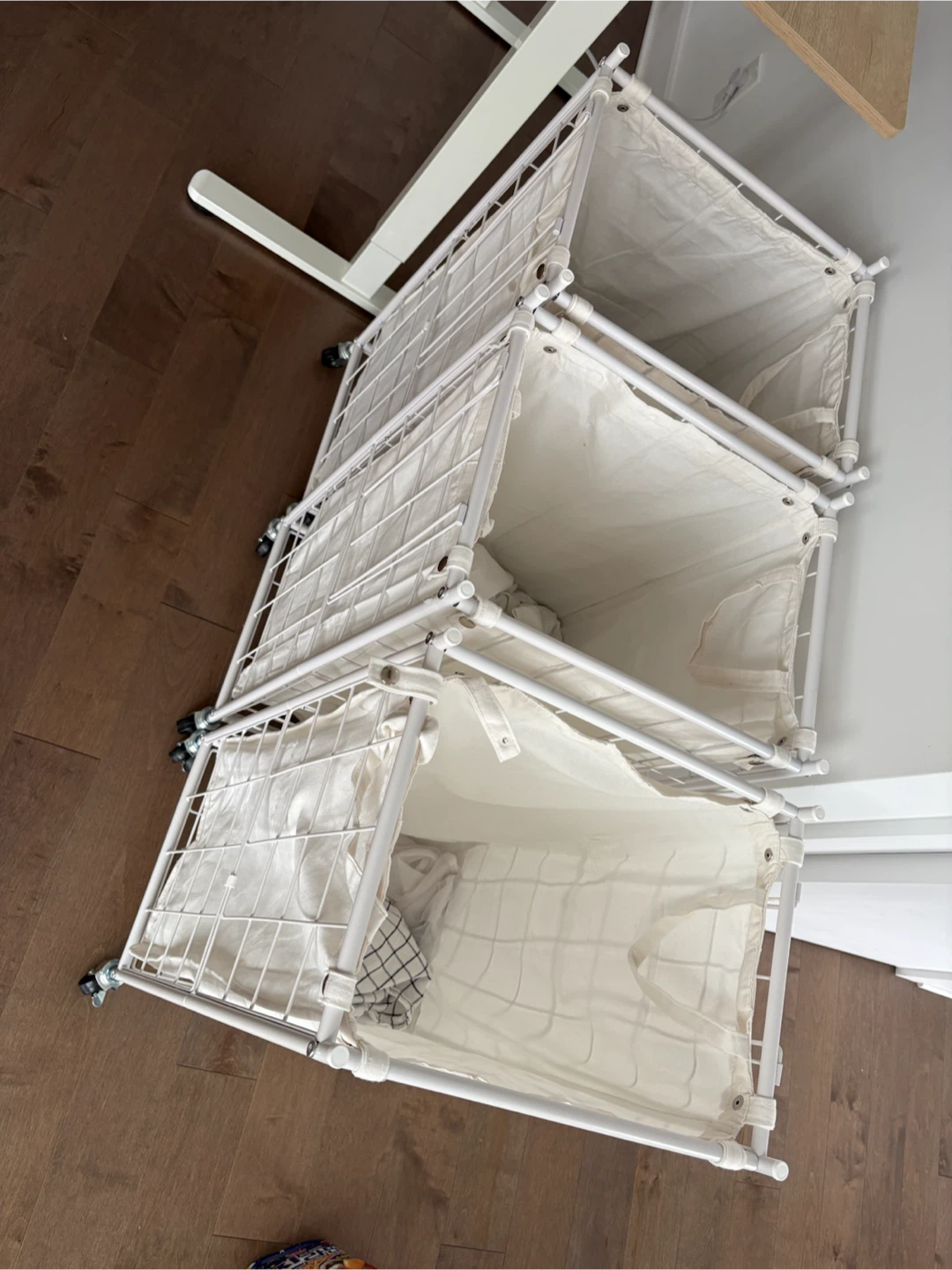Laundry Hamper with wheels, 100L Capacity - photo 4