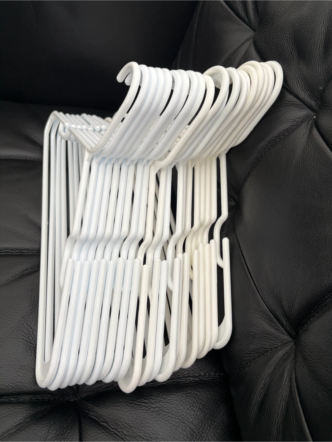 White Plastic Hangers (Set of 20) - photo 3
