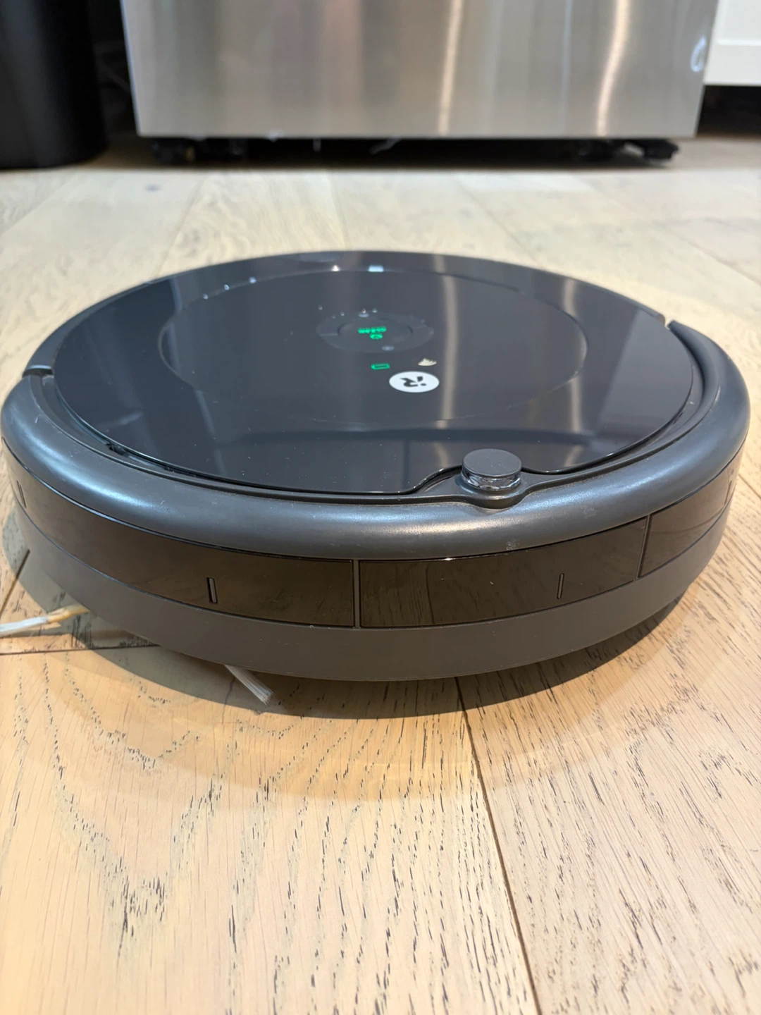 iRobot Roomba 694 Wi-Fi Robot Vacuum