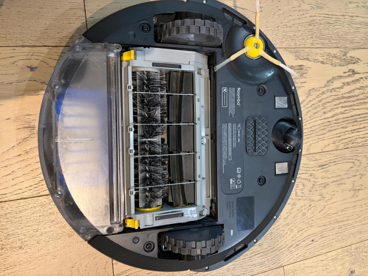 iRobot Roomba 694 Wi-Fi Robot Vacuum - photo 5