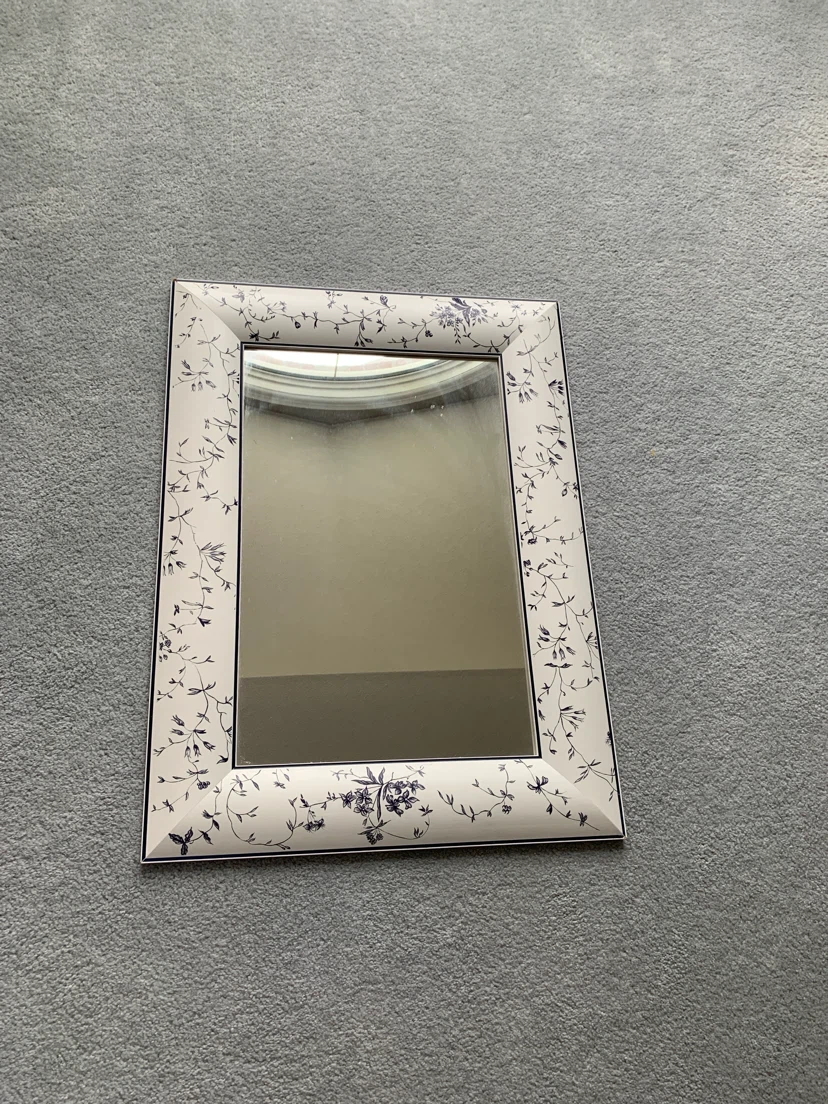 Decorative Wall Mirror (is big enough for bathrooms