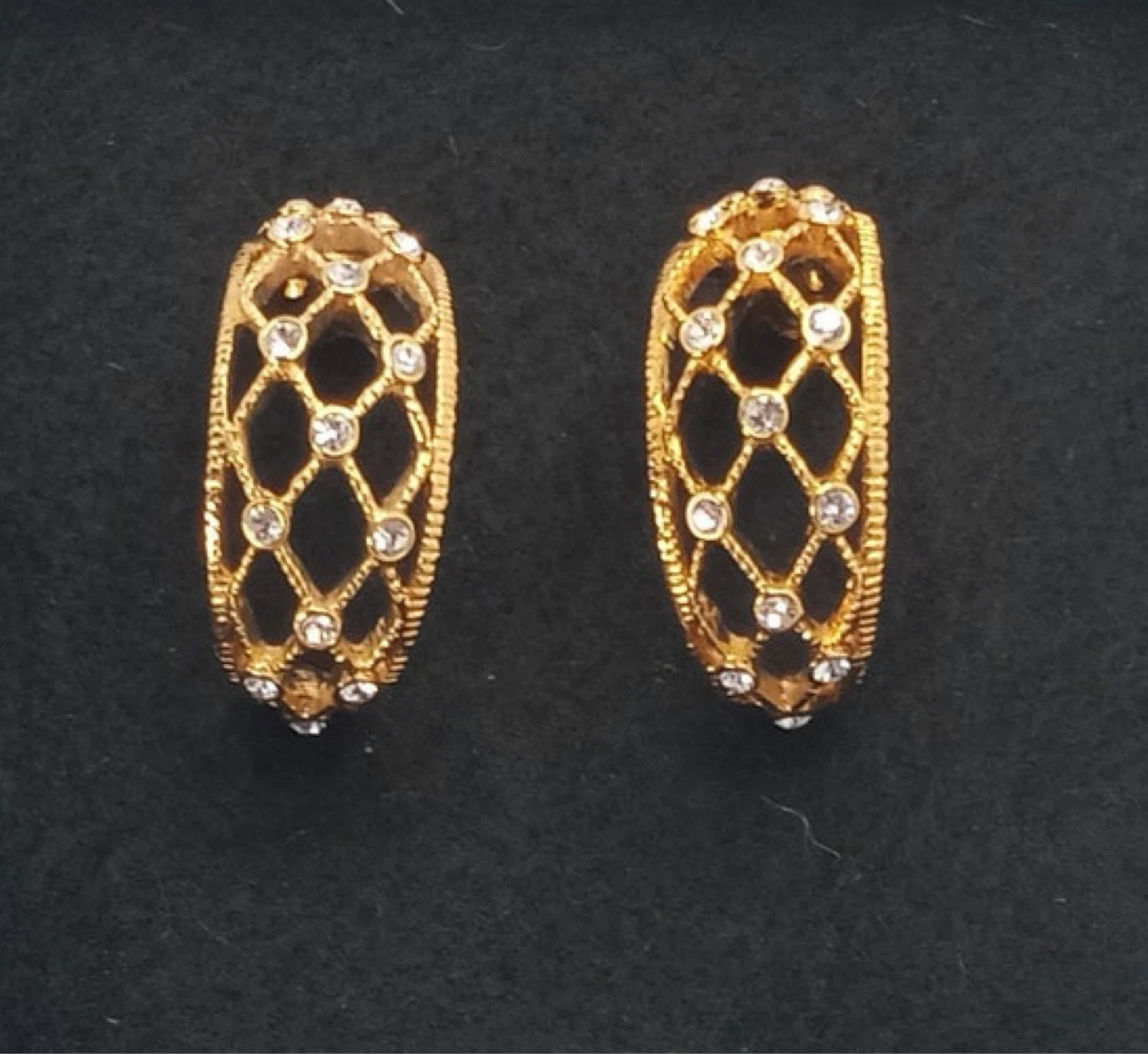 14k Posts Lattice Hoop Earrings with Clear Stones