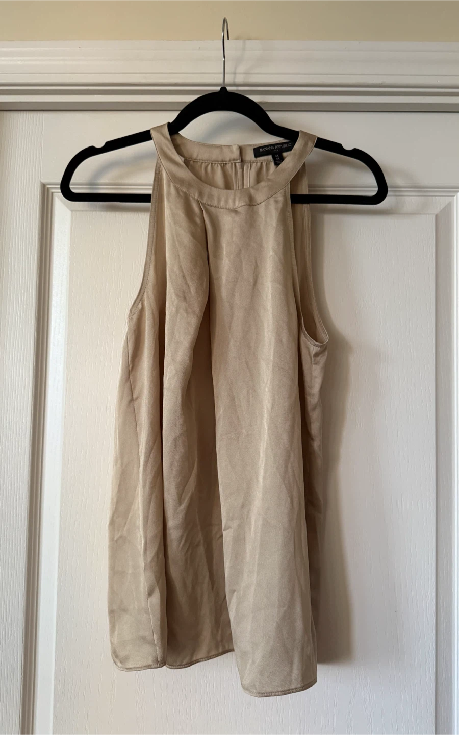Banana Republic Women's Beige Top Size M