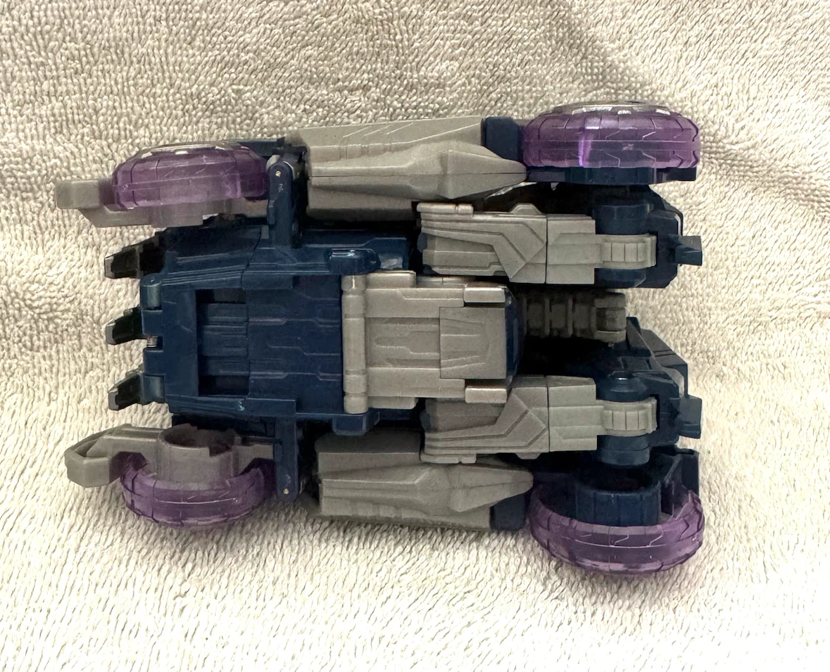 Transformers Soundwave with Laserbeak - photo 5