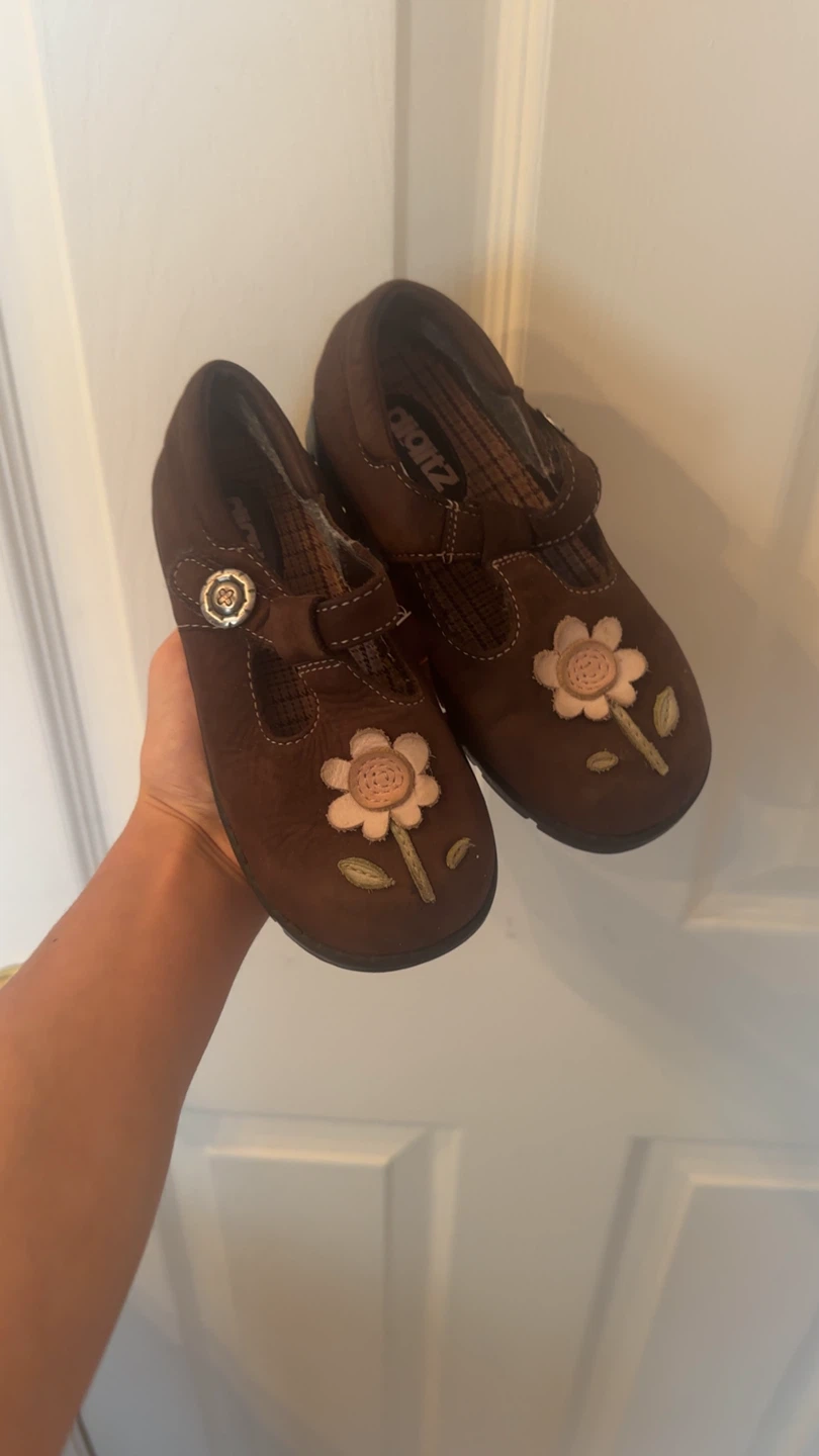 Digits Brown Embroidered Flower Mary Jane Shoes