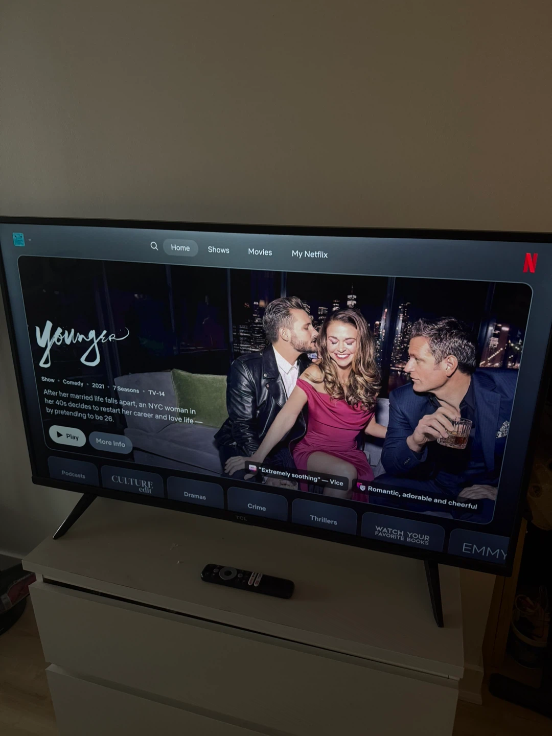 TCL TV 43”