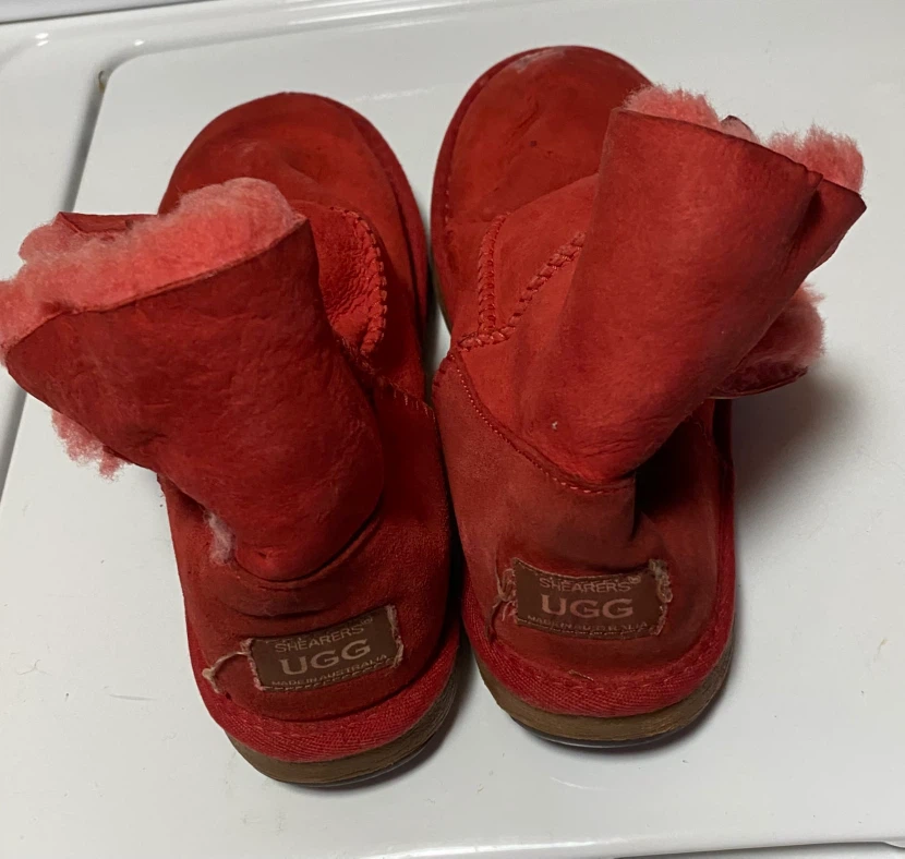 UGG Shearers Red Suede Sheepskin Boots - photo 3