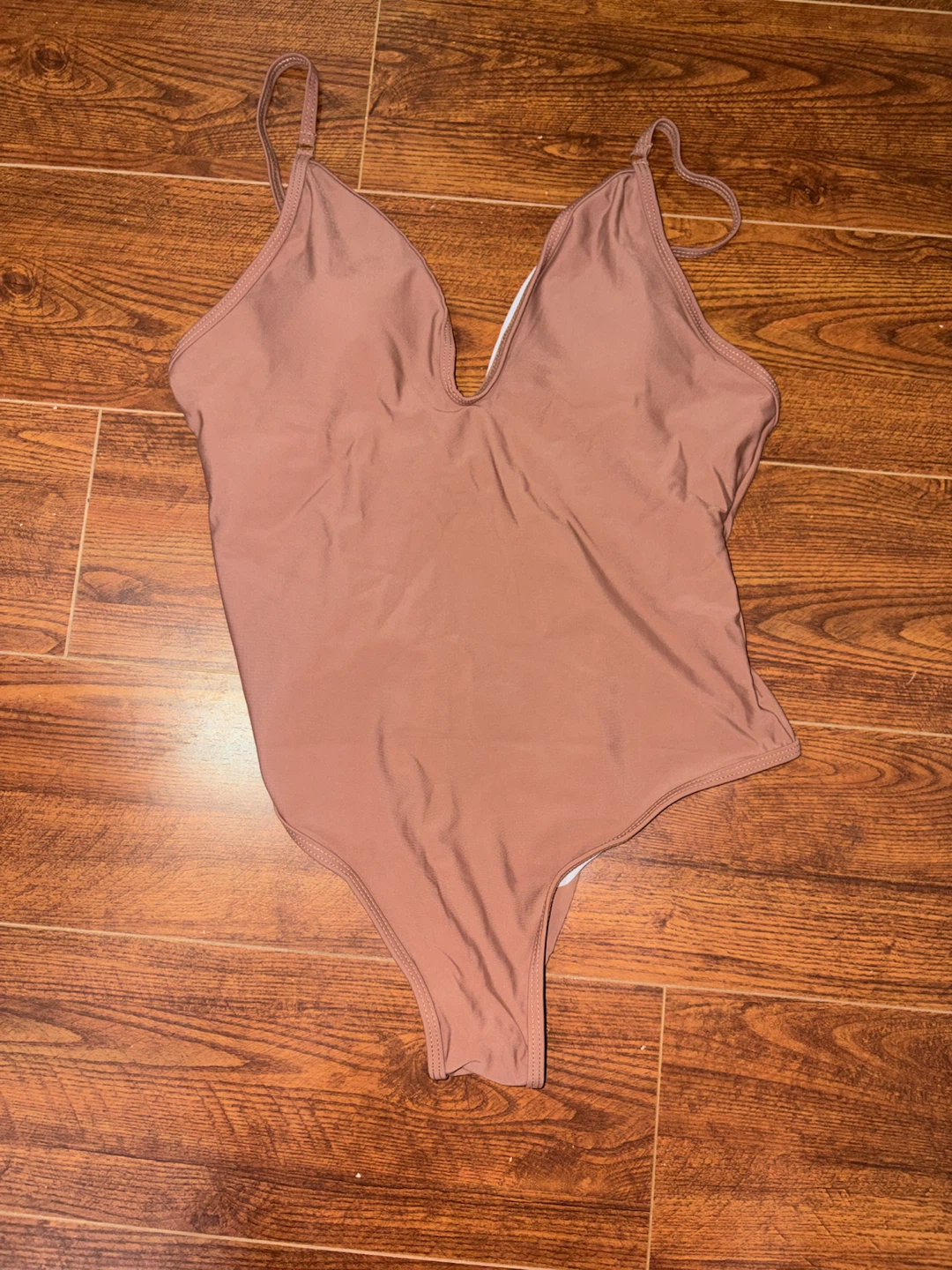 Women's One-Piece Swimsuit- M