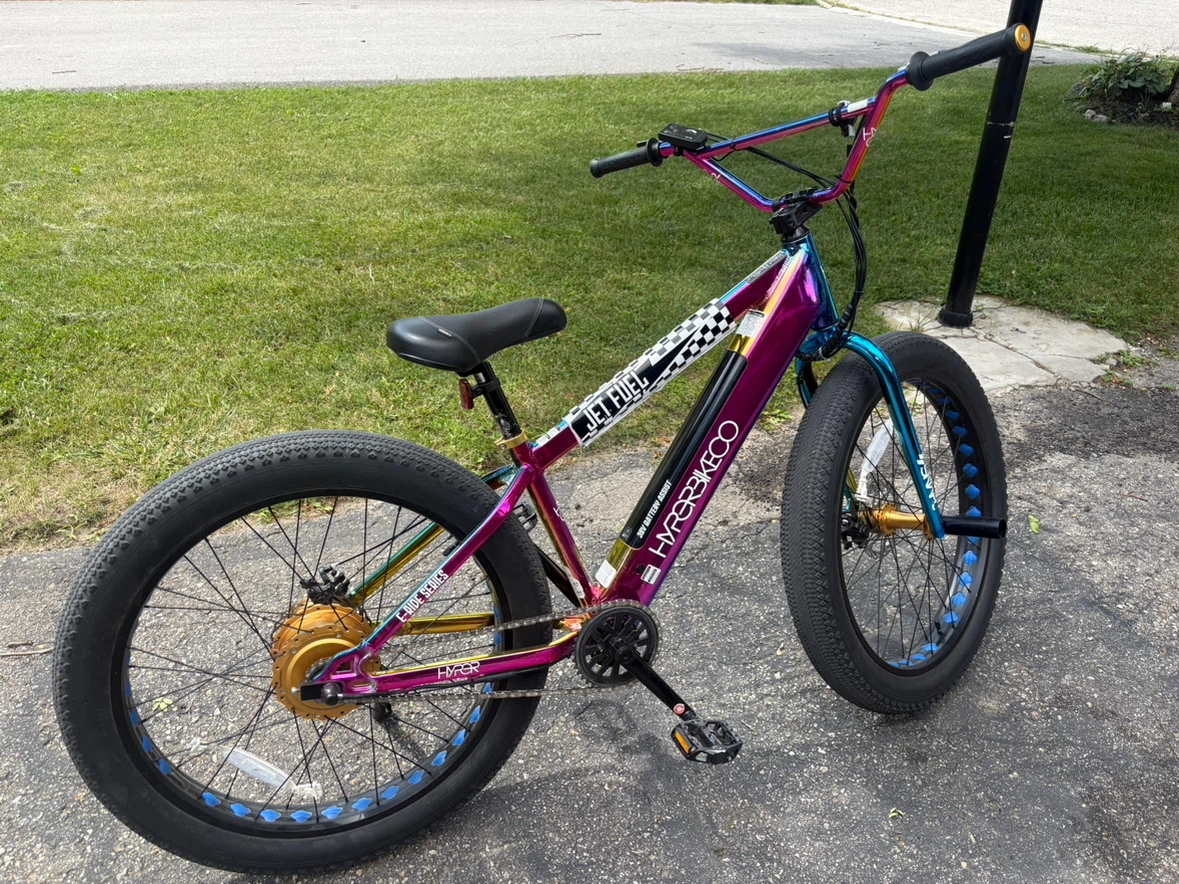26IN HYPER JET FUEL E-RIDE BMX E-BIKE