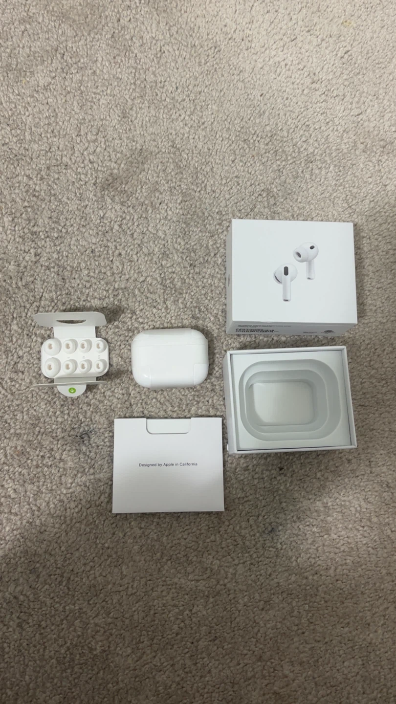 Apple AirPods Pro (3rd generation) - photo 4