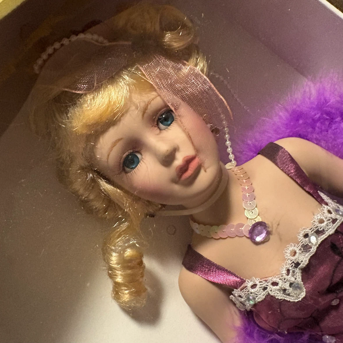 2007 Timeless Treasures 18” Porcelain Doll - photo 3