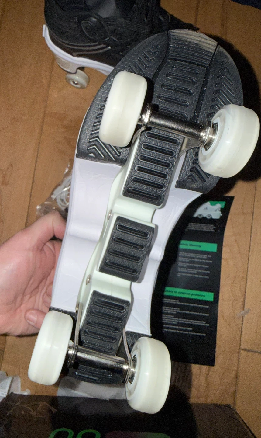 082 Deformation Roller Shoes size 1.5-2 youth - photo 3