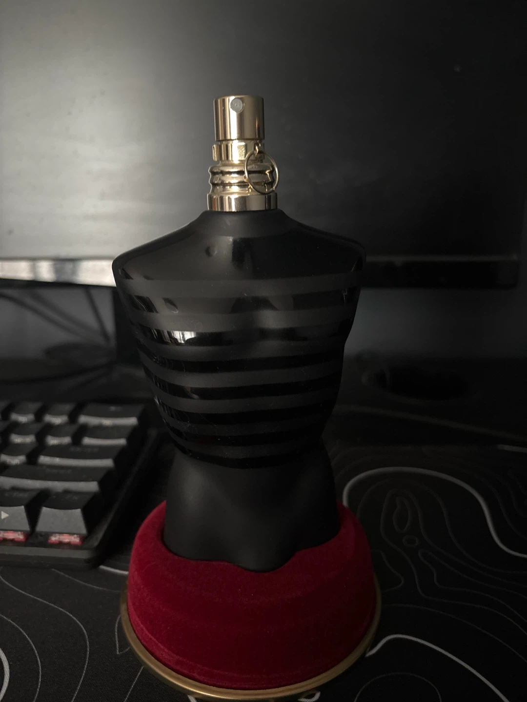 Jean Paul Gaultier Le Male Le Parfum Eau de Parfum Intense 200ml - photo 2