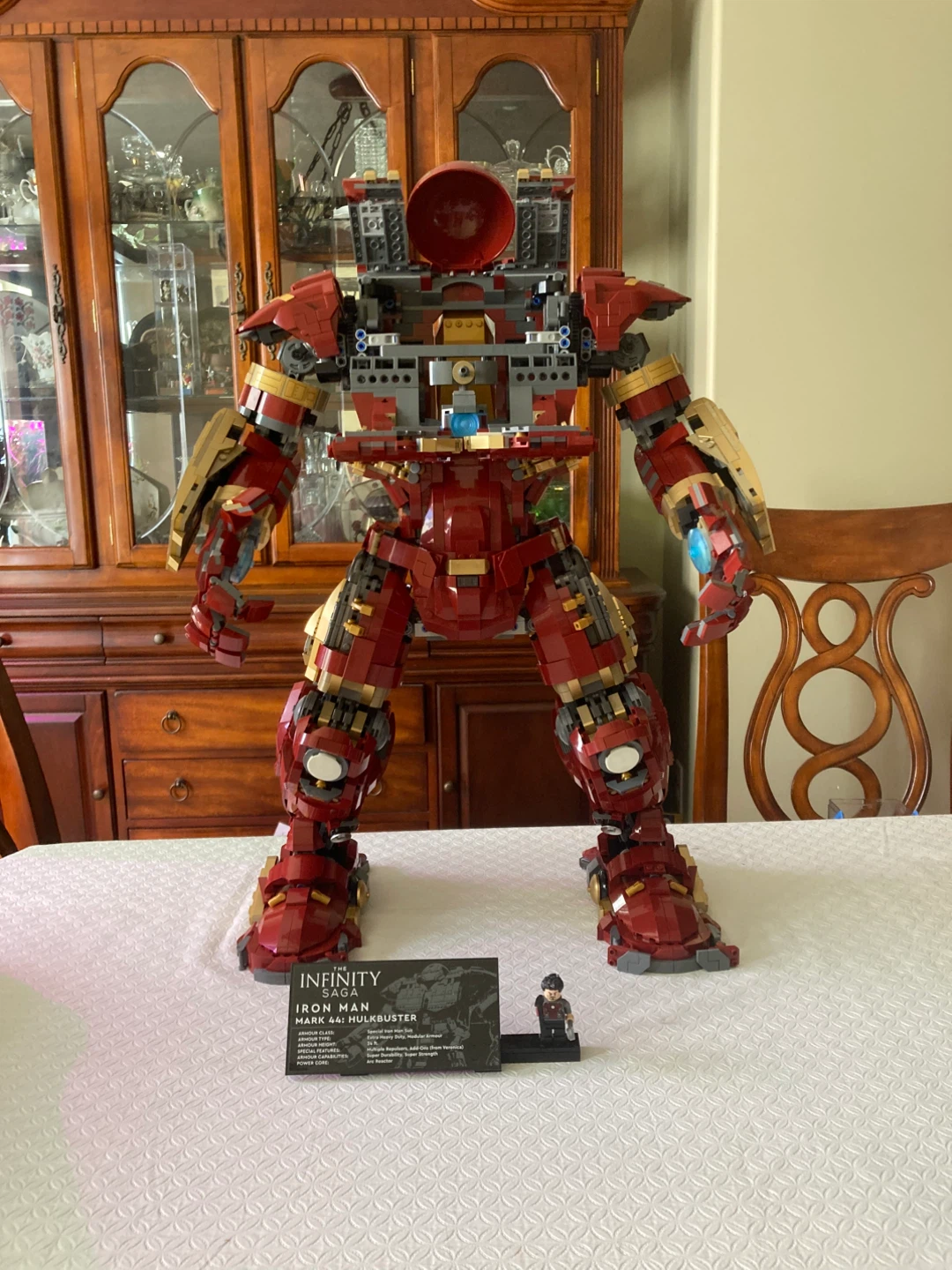 LEGO Iron Man Mark 44 Hulkbuster - photo 2