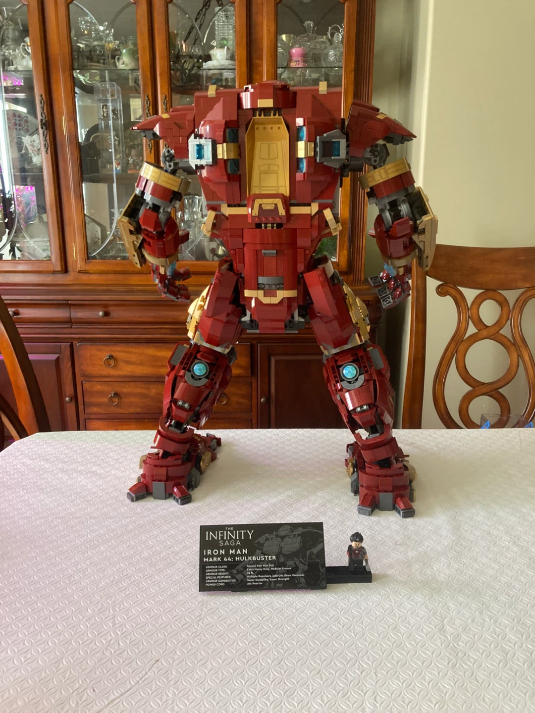 LEGO Iron Man Mark 44 Hulkbuster - photo 3