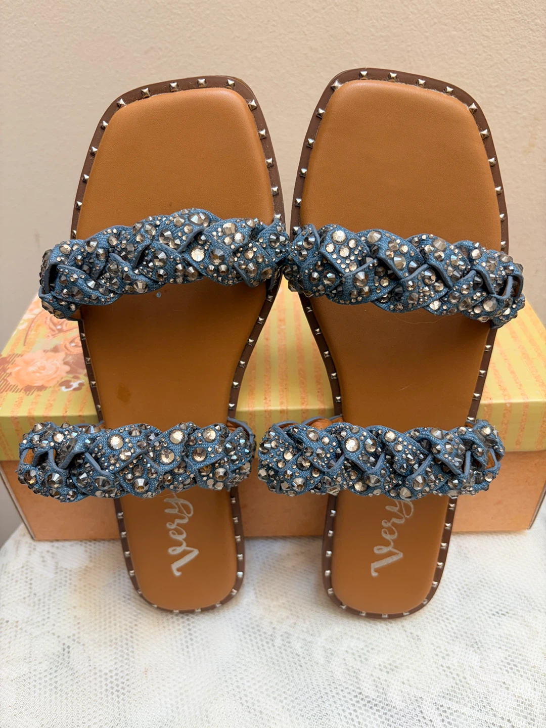 Very Gypsy Jazz Twisty 2 Blue Embellished Slide Sandals Size 8 - photo 3