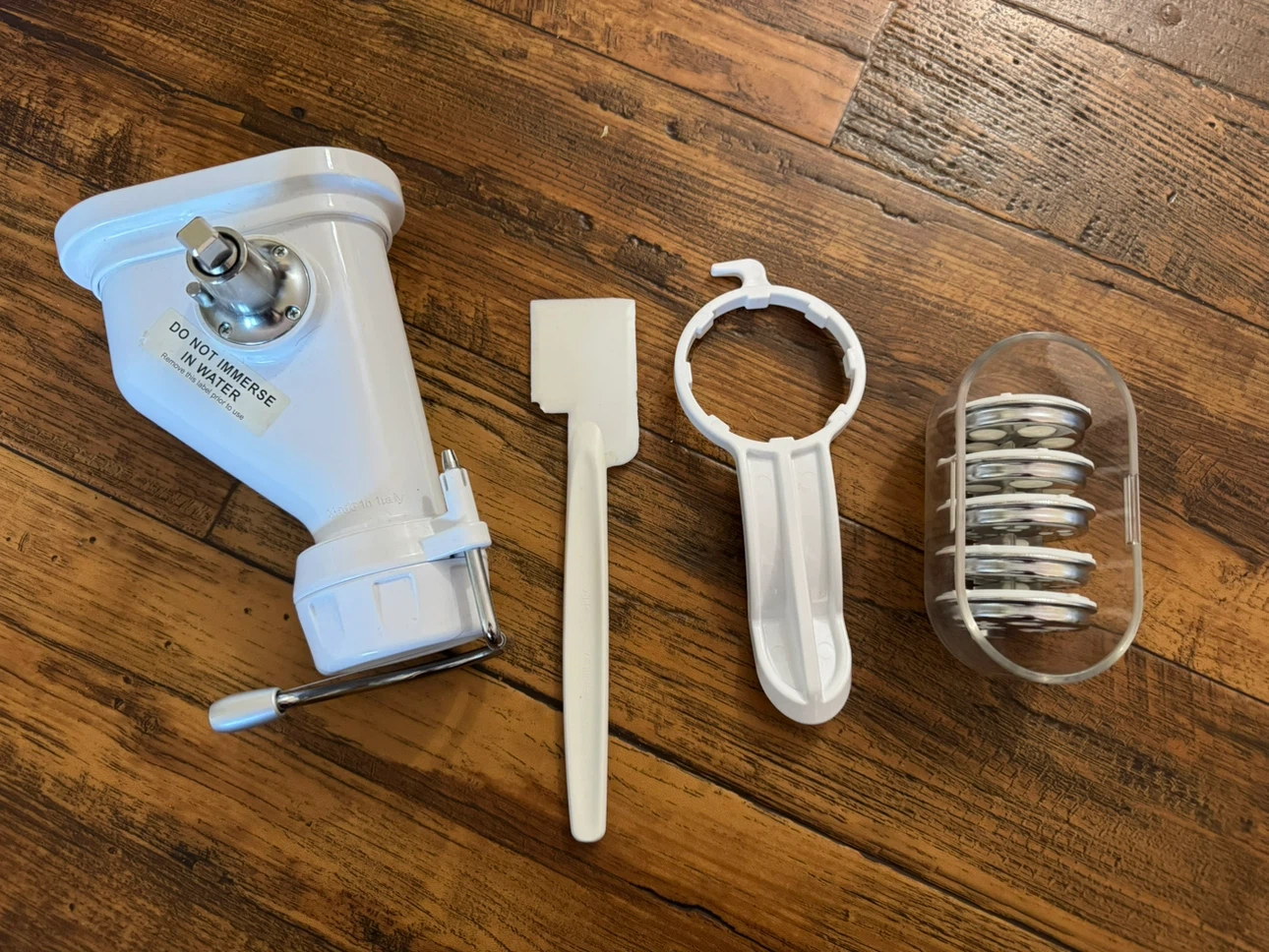 KitchenAid Hand Mixer / Attachment Parts – For Parts Only - photo 3