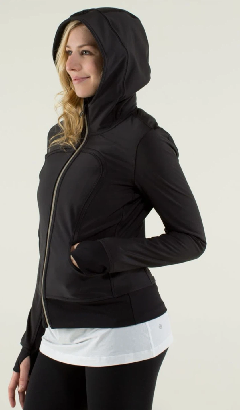 Lululemon Uba Hoodie Softshell size 8 (medium) in EUC - photo 3