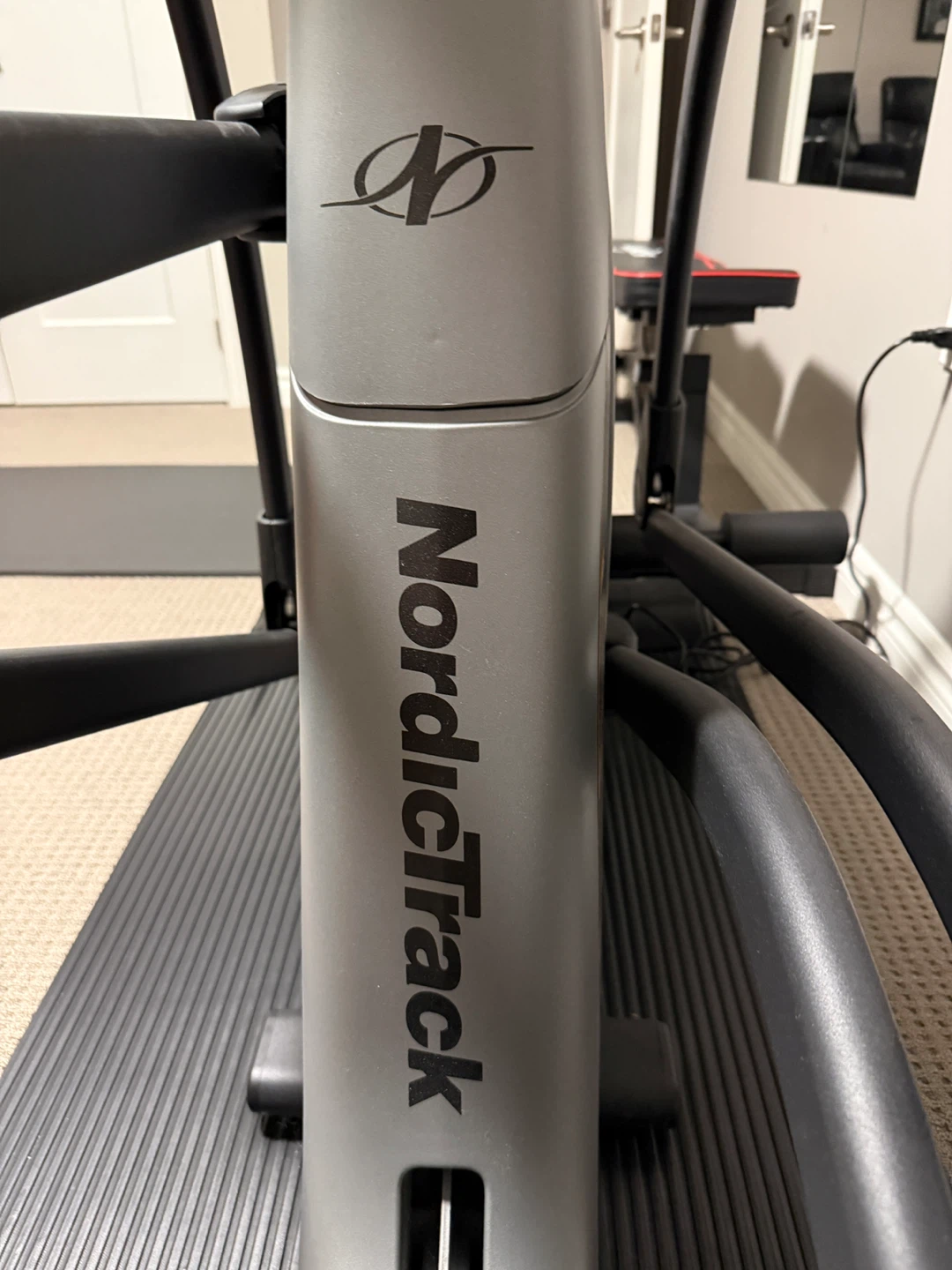 NordicTrack E11.7 Elliptical Trainer - photo 2