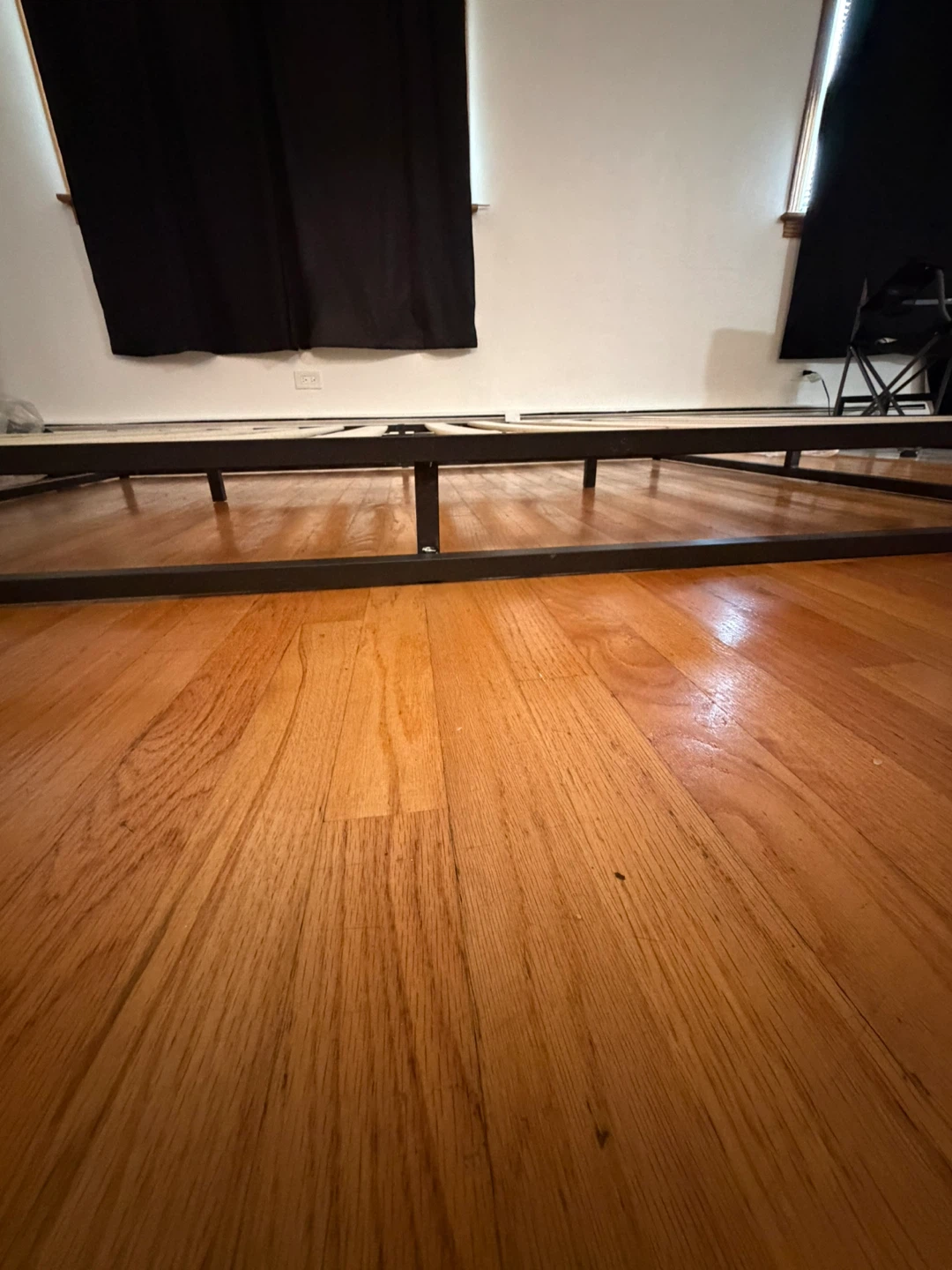 Zinus Metal Platform Bed Frame with Wood Slats - photo 4